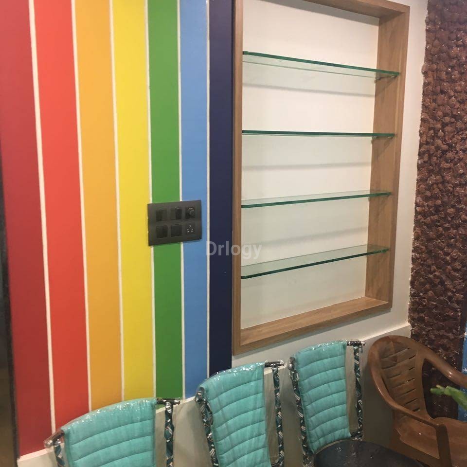 Growing Smiles Clinic Images/Photos, Bandra East, Mumbai