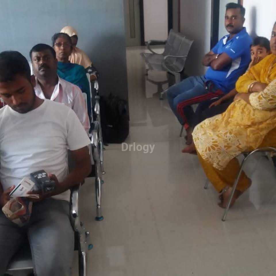 ISkin Clinic Images/Photos, Thanisandra, Bangalore