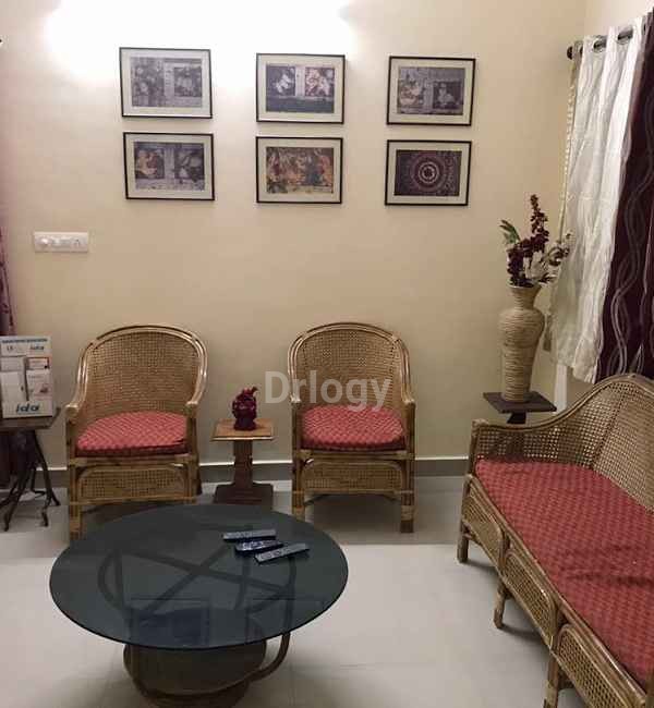 Ratnatulasi Dental Clinic Images/Photos, Munnekollal, Bangalore