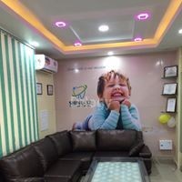 Shine 32 Dental Images/Photos, Gomti Nagar, Lucknow