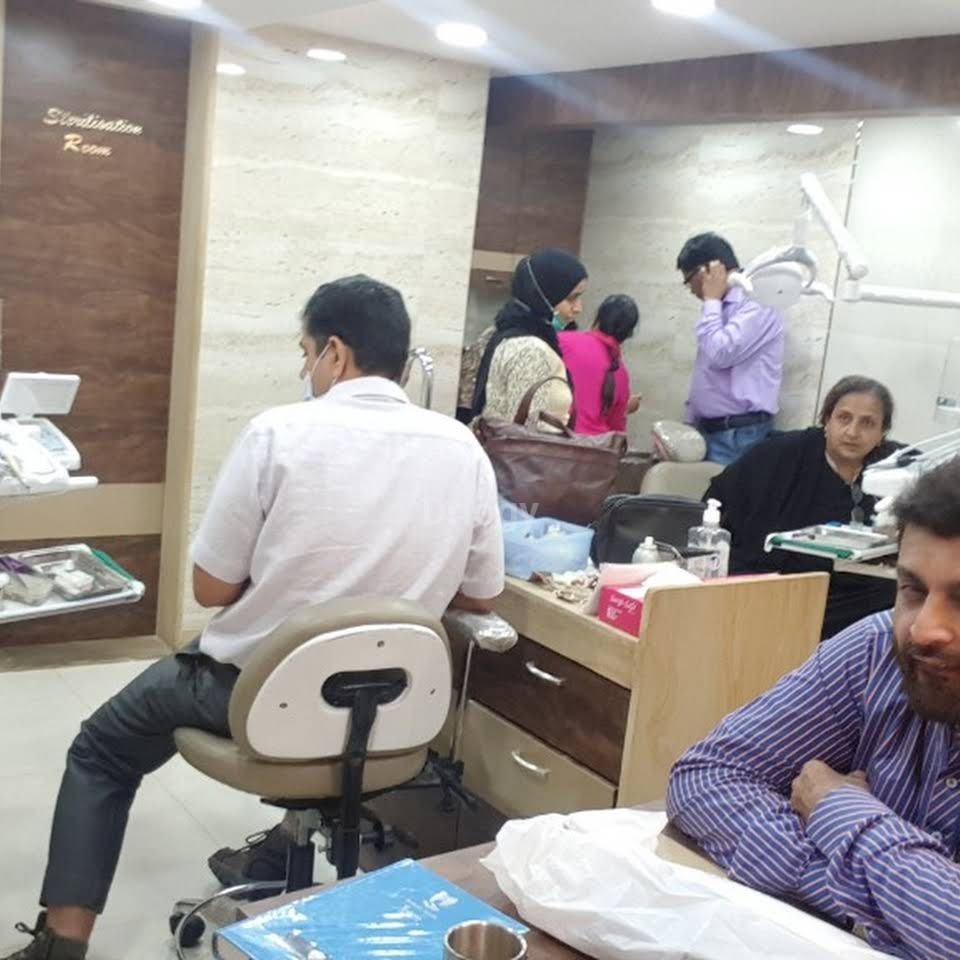 32 Whites Dental Clinic & Implant Centre Images/Photos, Mandvi, Mumbai