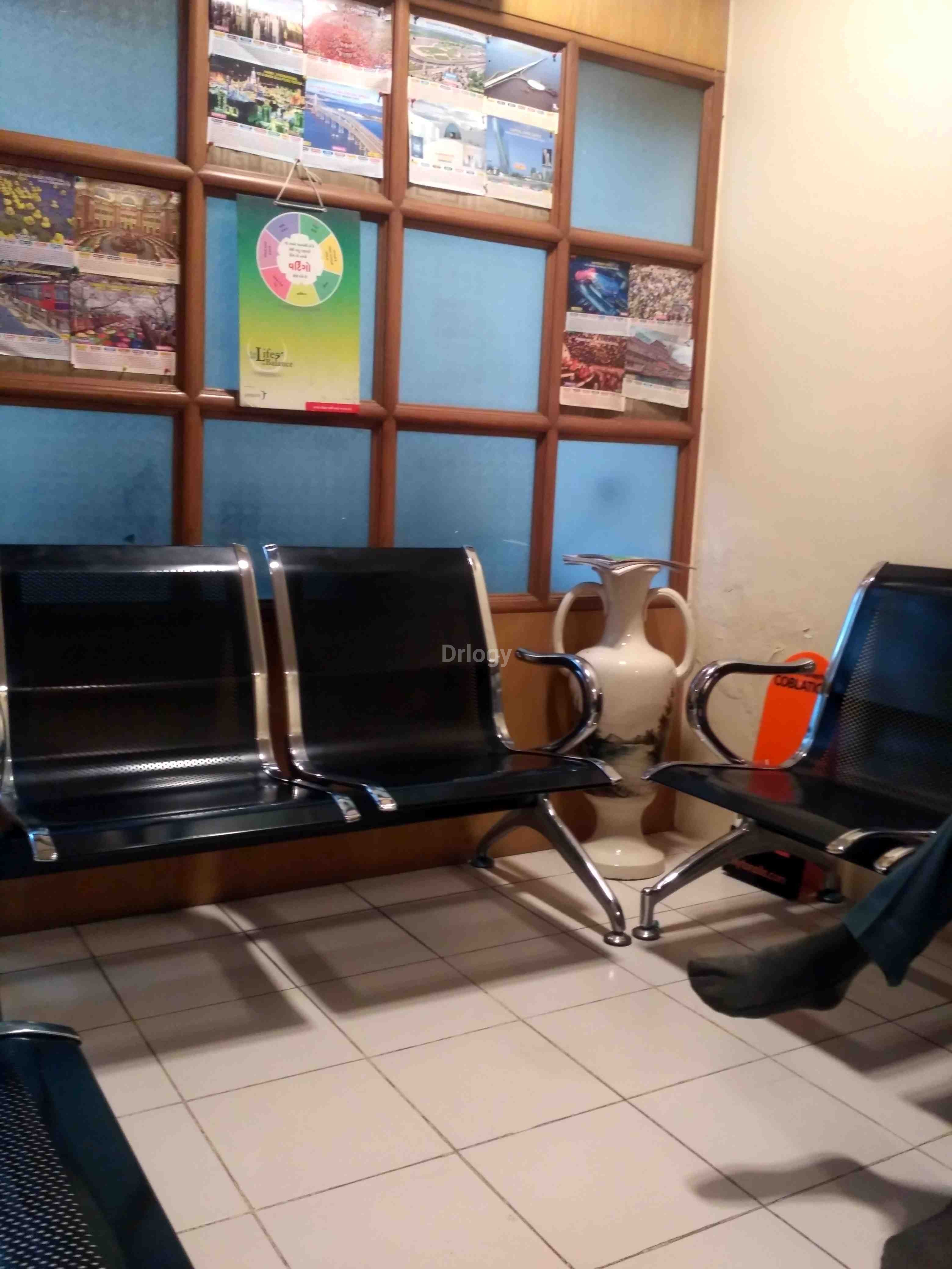 Harihar ENT Hospital Images/Photos, Majura Gate, Surat