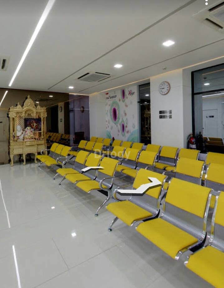 Ratandeep Hospital Images/Photos, Althan, Surat