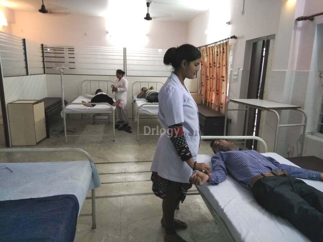 Aastha Maternity And Laparoscopy Centre Images/Photos, Lda Colony, Lucknow