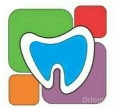 De Dental Square in Varanasi