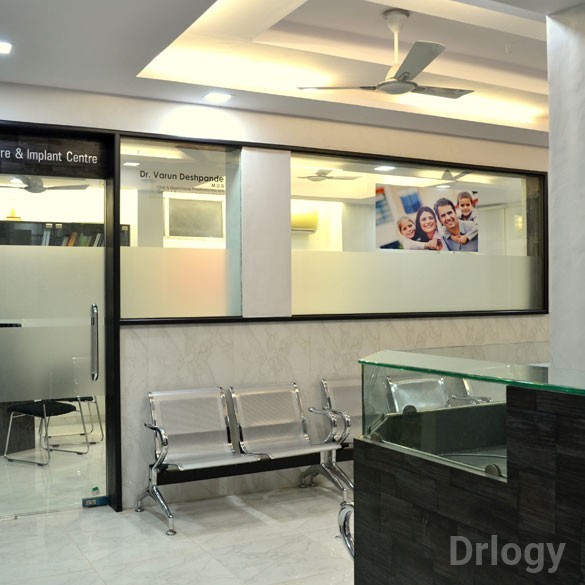 Deshpande Dental Care & Implant Centre in Solapur