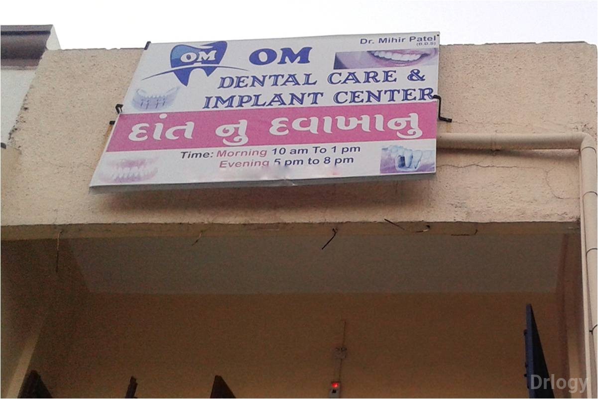 Om Dental Care & Implant Centre in Vadodara