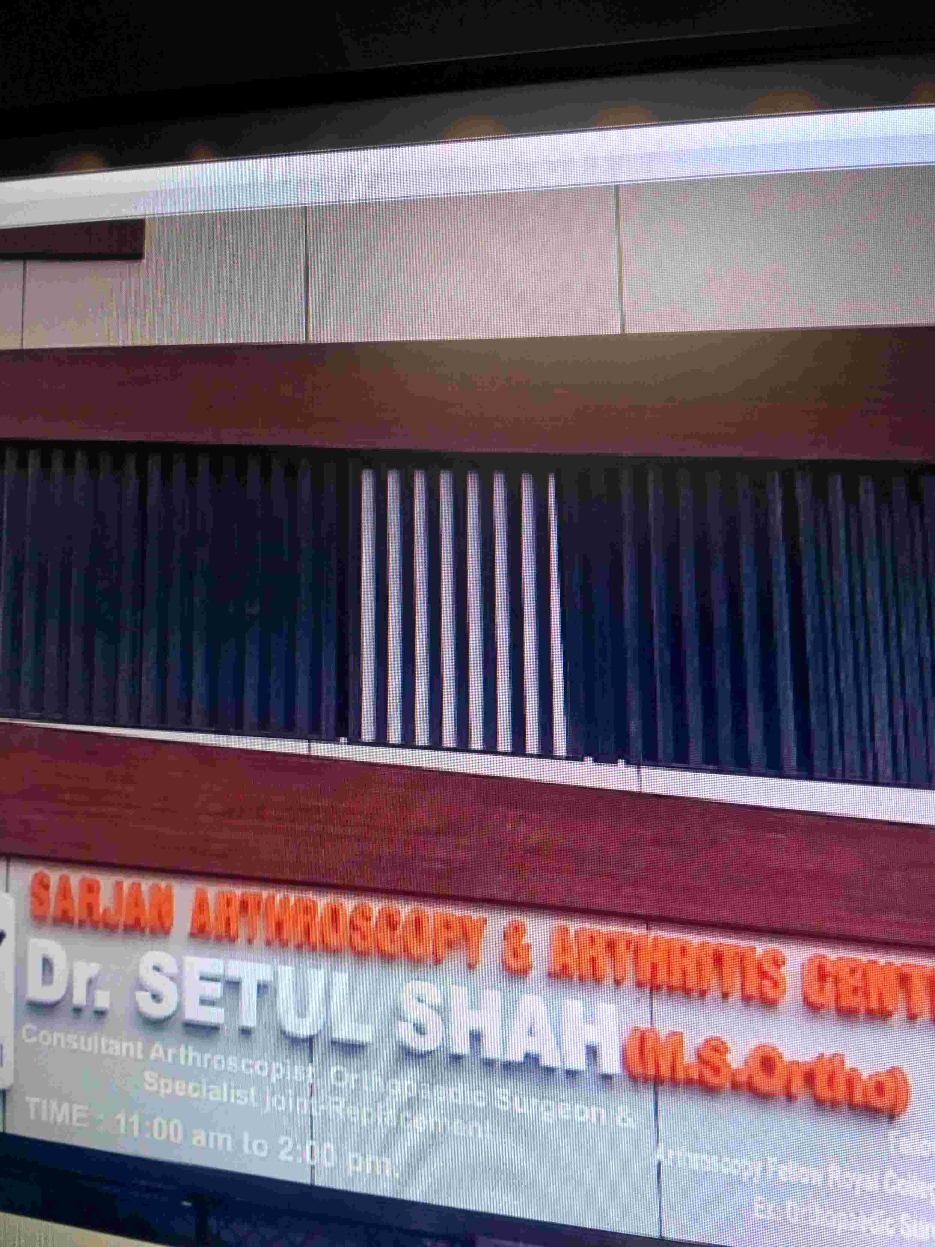 Sarjan Arthroscopy & Arthritis Center in Surat
