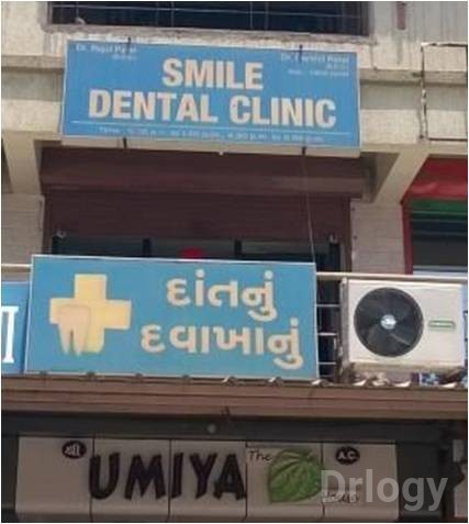Smile Dental Clinic in Surat