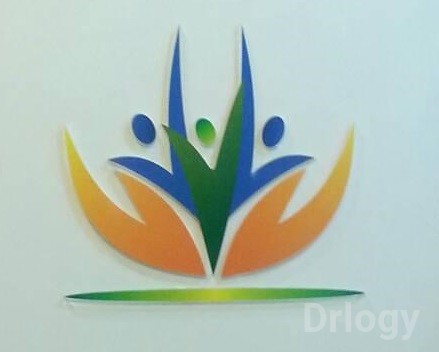 V Care Polyclinic - Dr. Gaur's Clinic in Mumbai V Care Polyclinic - Dr. Gaur's Clinic in Mumbai